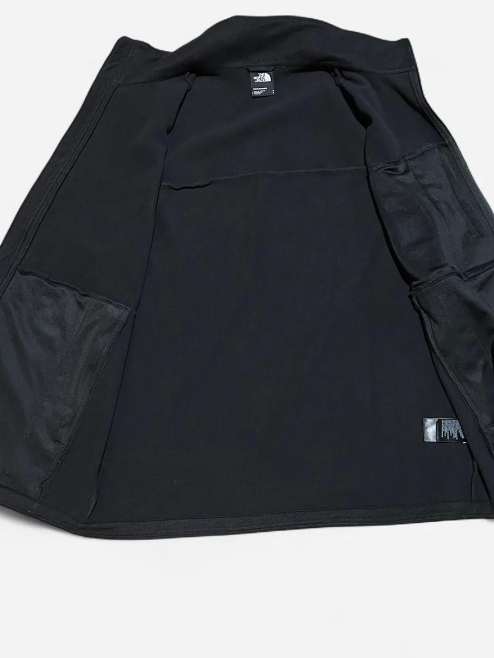 The North Face Men’s Black WindWall Softshell Vest